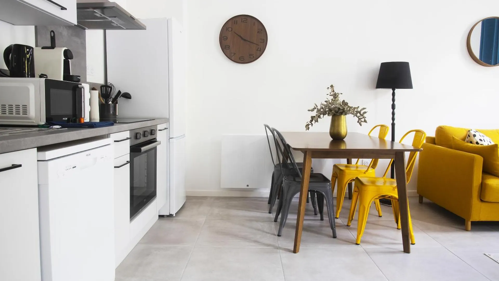 Le Jules Appart'Hotel Romans-sur-Isere Apartment