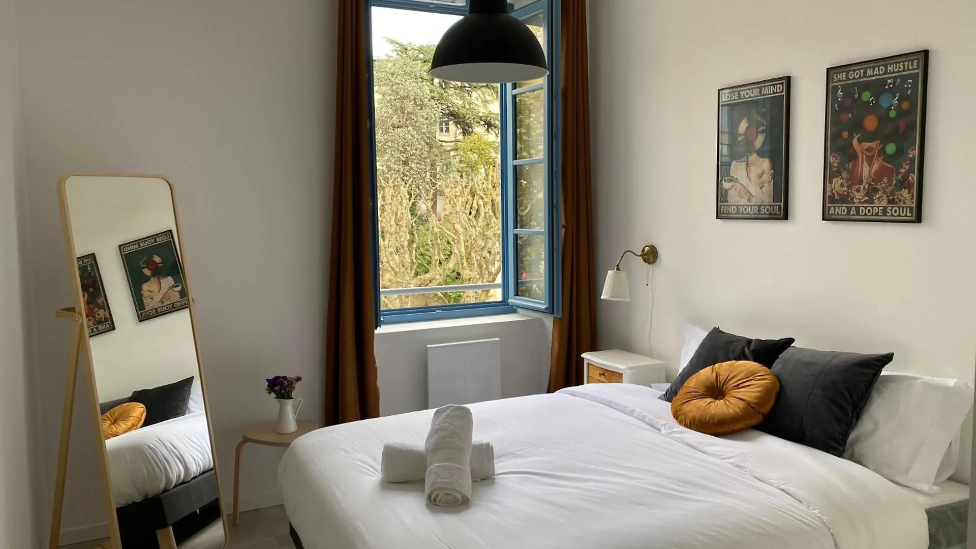 Le Jules Appart'Hotel Romans-sur-Isere France
