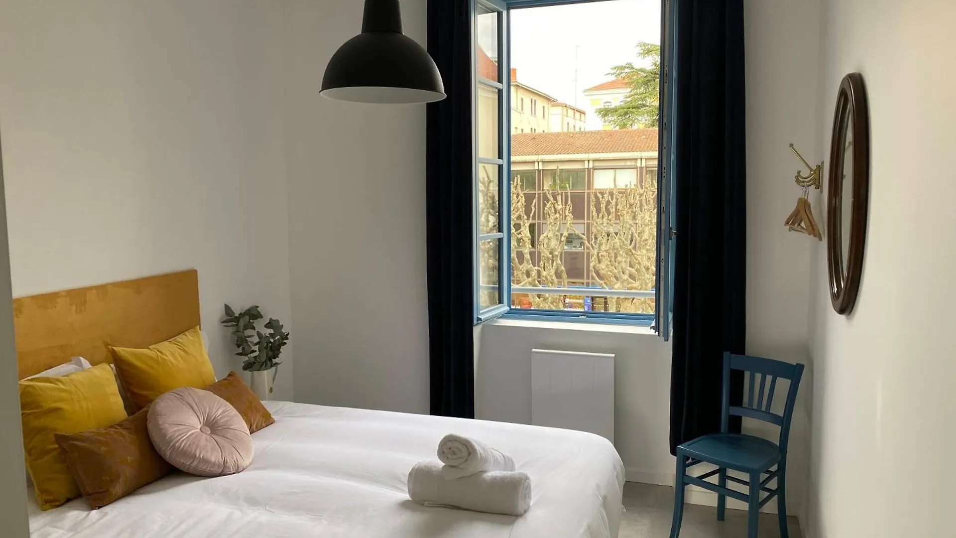 Le Jules Appart'Hotel Romans-sur-Isere Apartment