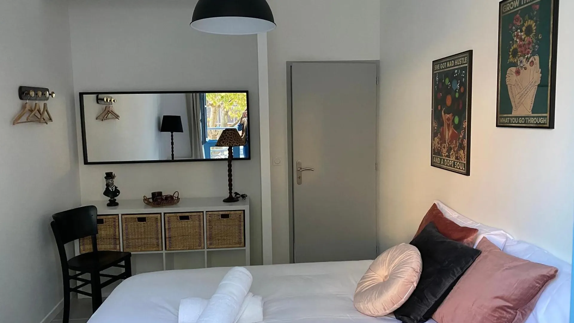 Le Jules Appart'Hotel, Centre Ville Romans-sur-Isère צרפת