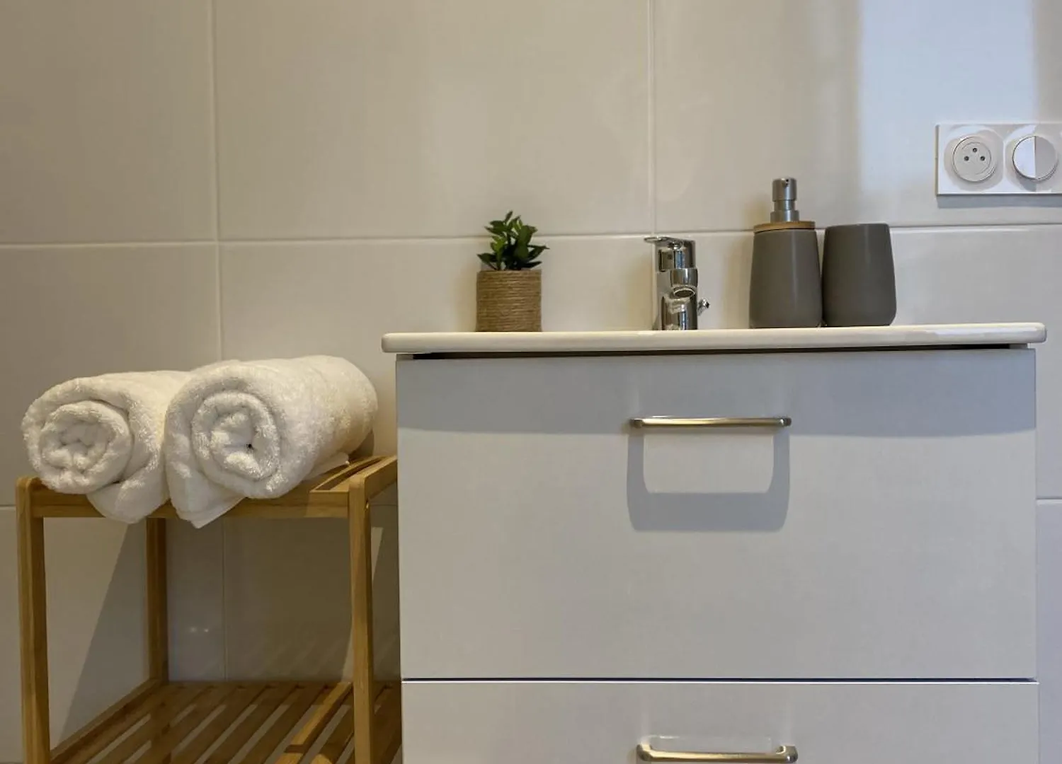 Le Jules Appart'Hotel Romans-sur-Isère Appartement