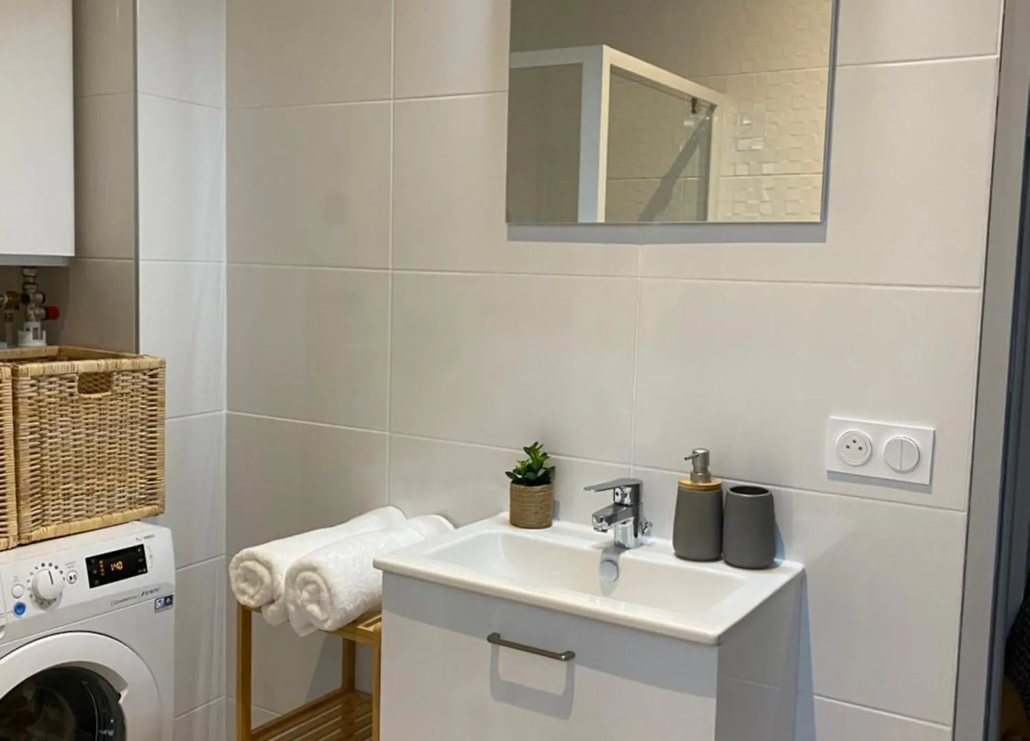 Apartment Le Jules Appart'Hotel Romans-sur-Isere